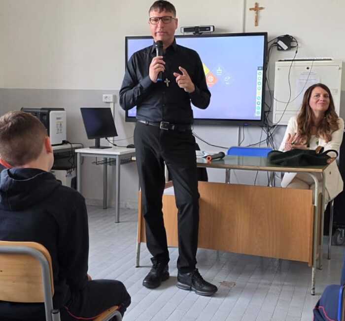 WhatsApp Image 2026-04-14 at 12.39.53 (2)